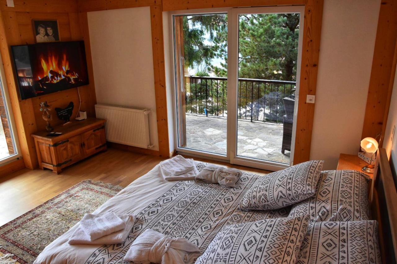 Belmont Chalet *